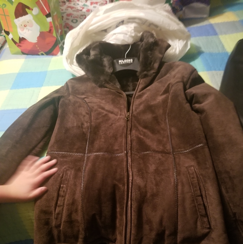 Coat - Picture 3 of 3